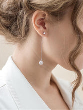 将图片加载到图库查看器,Luxury Zirconia female popular stud earrings
