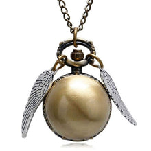 将图片加载到图库查看器,Luxury Smooth Golden Snitch Ball Quartz Pocket Watch