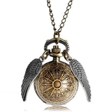 将图片加载到图库查看器,Luxury Smooth Golden Snitch Ball Quartz Pocket Watch