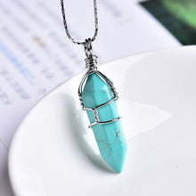 将图片加载到图库查看器,Natural Crystal Pendant
