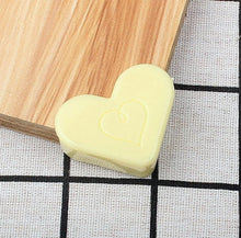 Cargar imagen en el visor de la galería, Baby Safety L Shape Transparent Protector