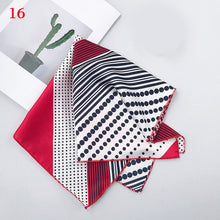 画像をギャラリービューアに読み込む, Fashion Polka Dot Leopard Silk Scarf