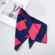 画像をギャラリービューアに読み込む, Fashion Polka Dot Leopard Silk Scarf