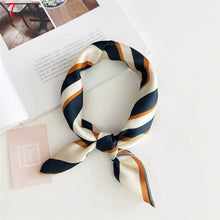 画像をギャラリービューアに読み込む, Fashion Polka Dot Leopard Silk Scarf