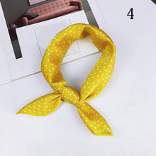 画像をギャラリービューアに読み込む, Fashion Polka Dot Leopard Silk Scarf