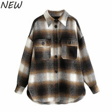 Load image into Gallery viewer, Vintage sophisticated look long sleeve woolen coats
