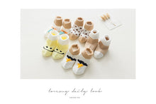 Kép betöltése a galériamegjelenítőbe: Cartoon Comfort Cotton Newborn Socks
