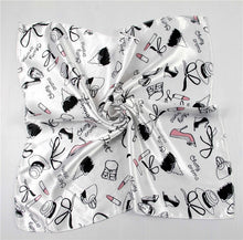 Kép betöltése a galériamegjelenítőbe: New 50*50 Elegant Spring Printed Silk Scarf
