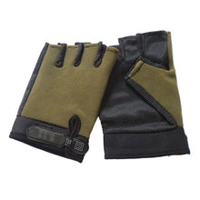 Kép betöltése a galériamegjelenítőbe: Camouflage Tactical Gloves
