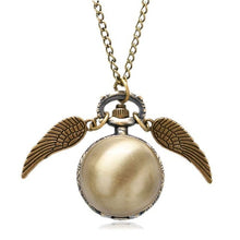 将图片加载到图库查看器，Luxury Smooth Golden Snitch Ball Quartz Pocket Watch
