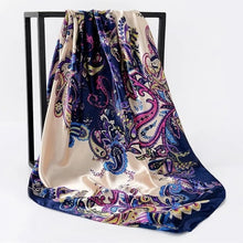 Kép betöltése a galériamegjelenítőbe: Women Fashion Print Silk Satin Scarf
