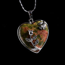 Kép betöltése a galériamegjelenítőbe: Heart Pendant
