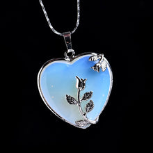 Kép betöltése a galériamegjelenítőbe: Heart Pendant
