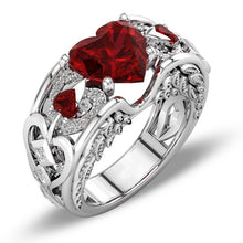 Kép betöltése a galériamegjelenítőbe: Charm Princess Heart Ring
