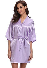 Kép betöltése a galériamegjelenítőbe: A sophisticated and alluring look Silk Bathrobe
