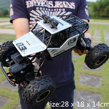 Cargar imagen en el visor de la galería, High speed Trucks Off-Road Trucks Toys for Children
