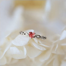 Load image into Gallery viewer, Heart Ring for ladies
