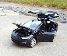 Charger l&#39;image dans la galerie, 1:32 Tesla MODEL X Alloy Car Model New arrive
