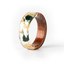 Kép betöltése a galériamegjelenítőbe: Handmade Wood Resin Ring
